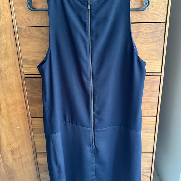 Banana Republic Crepe Swing Navy Dress Size 12 - Picture 3 of 9